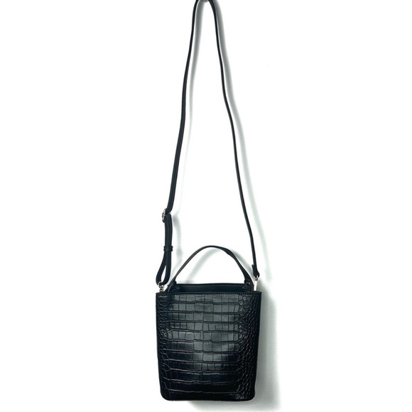 NWT AOTA Black Crocodile Vegan Leather Crossbody Bucket Bag - Picture 5 of 8